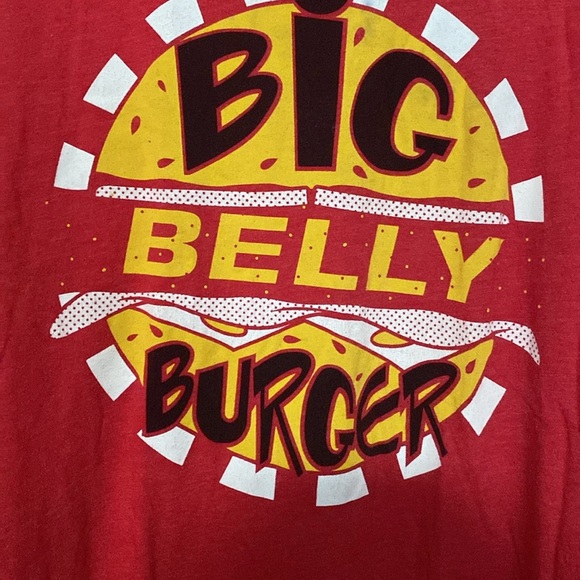 Big Belly Burger XL T-Shirt as seen in DC Comics - Picture 2 of 4